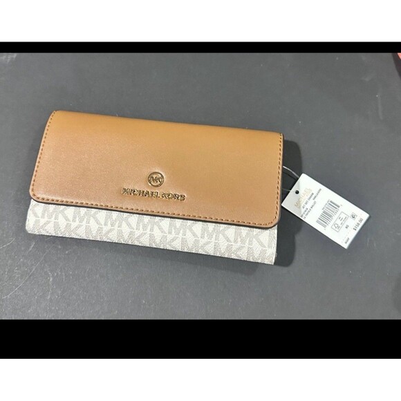Michael Kors Jet Set Charm LG Trifold Wallet Vanilla/Acorn NWT - Picture 1 of 6